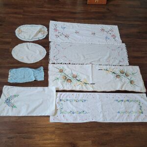 Vintage Lot of 8 Pcs decorated runners dish & fingertip towel dresser scarves